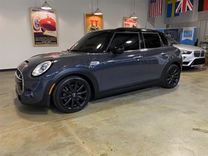 Picture of a 2017 Mini Cooper S 4-Door