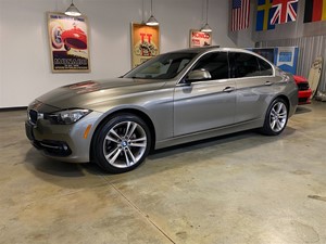 Picture of a 2017 BMW 3-Series 330i Sedan