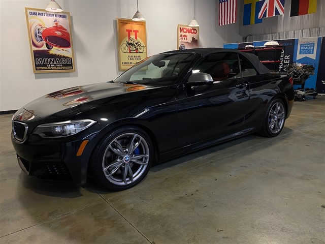 2015 BMW 2 Series M235i's photo