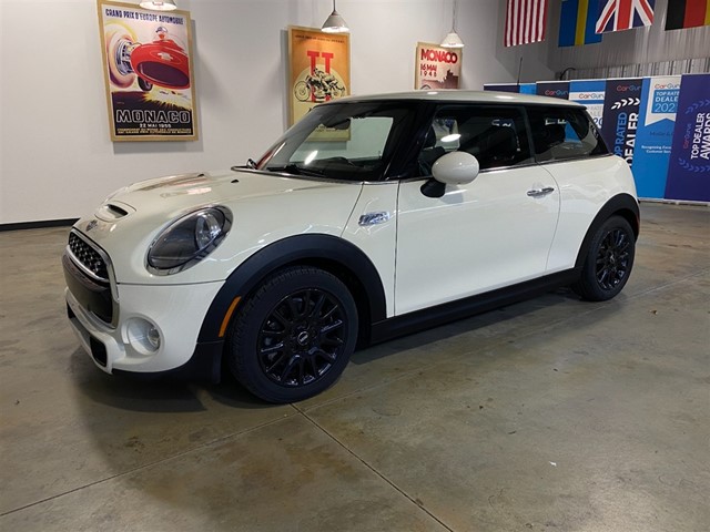 Mini Cooper S in Greer