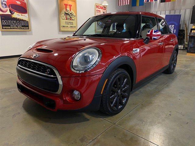 2015 MINI Cooper S's photo