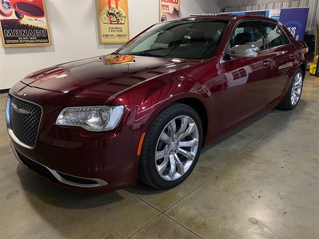 2018 Chrysler 300