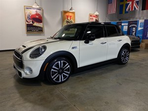 2019 Mini Cooper S 4-Door for sale by dealer