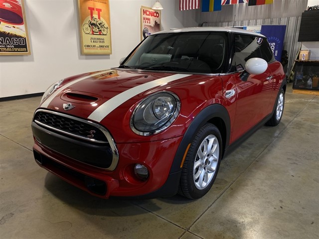 2016 MINI Cooper S's photo