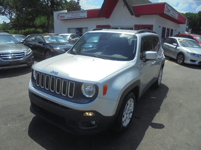 JEEP RENEGADE LATITUDE in Raleigh