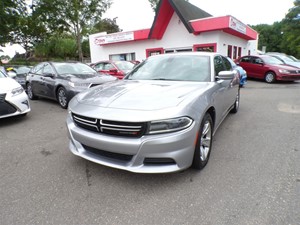 Picture of a 2016 Dodge Charger SE