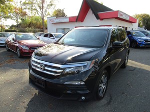 Picture of a 2016 Honda Pilot EXLN 4WD