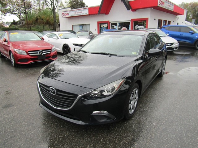 Mazda MAZDA3 i Sport AT 4-Door in Raleigh