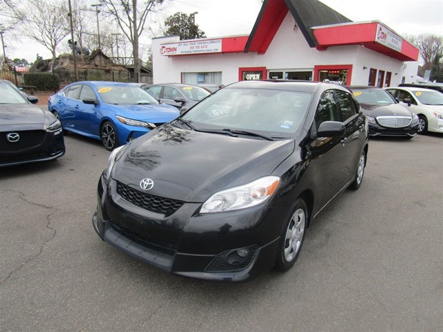 Toyota Matrix Base 5-Speed MT in Raleigh