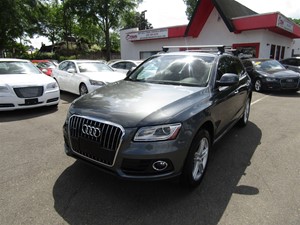 Picture of a 2017 Audi Q5 2.0T Premium quattro