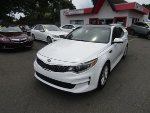 Picture of a 2016 Kia Optima EX