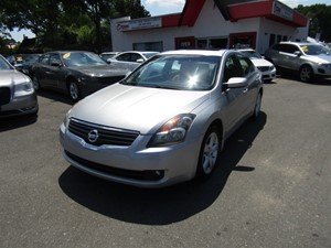 Picture of a 2007 Nissan Altima 3.5 SE