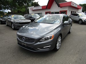 Picture of a 2016 Volvo S60 T5 Drive-E Inscription Platinum FWD