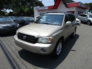 Picture of a 2005 Toyota Highlander Limited V6 4WD