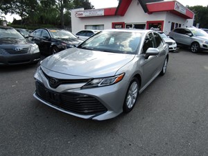 Picture of a 2019 Toyota Camry LE
