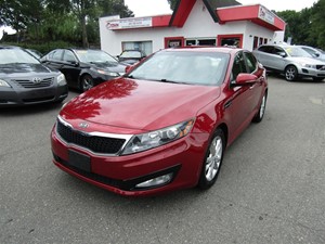 Picture of a 2012 Kia Optima EX