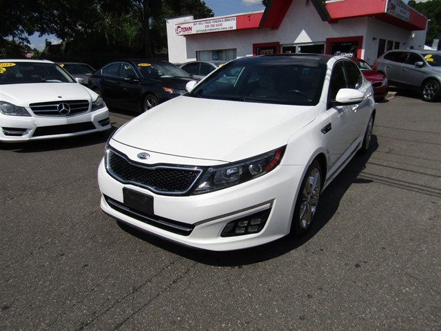 Kia Optima SXL Turbo in Raleigh