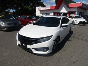 Picture of a 2016 Honda Civic Touring Sedan