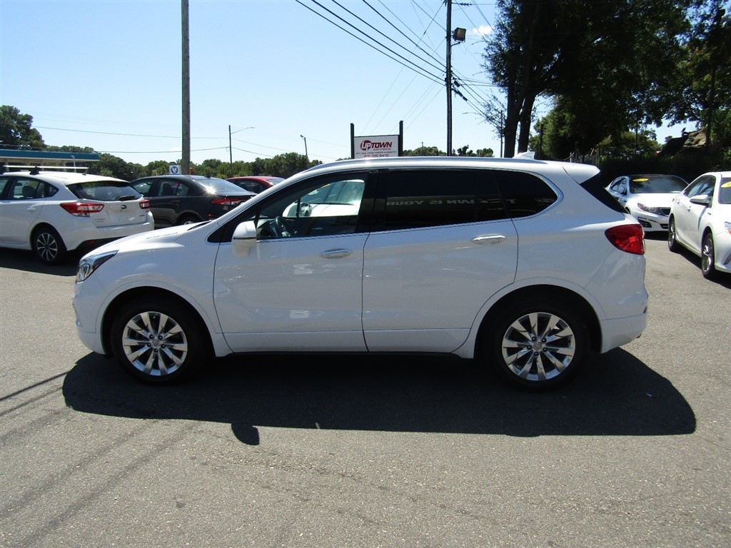2017 Buick Envision Essence photo 4