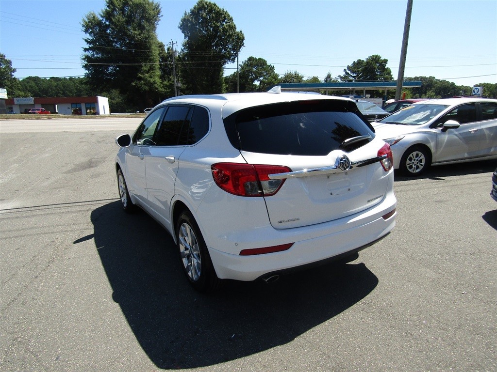 2017 Buick Envision Essence photo 6