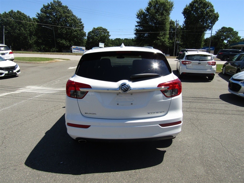 2017 Buick Envision Essence photo 7