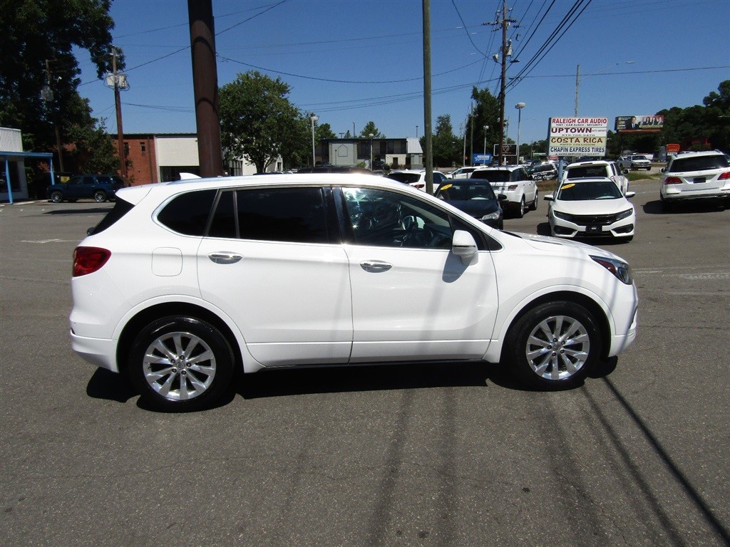 2017 Buick Envision Essence photo 9