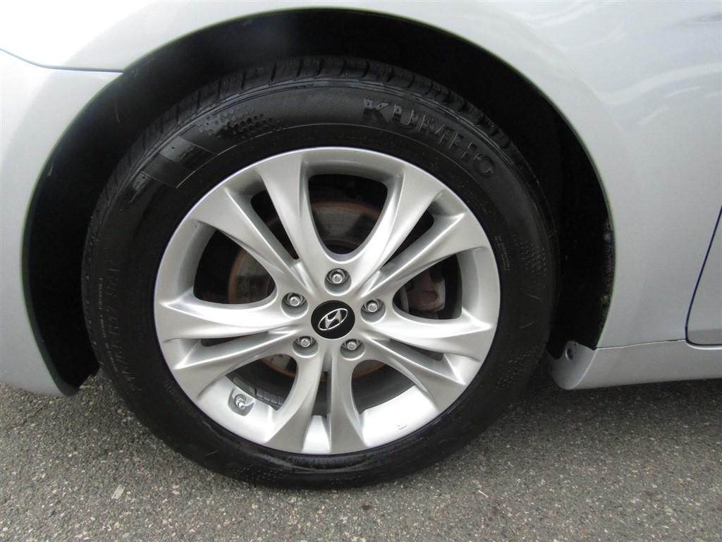 2012 Hyundai Sonata Limited photo 12