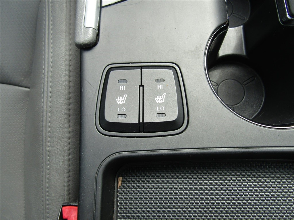 2012 Hyundai Sonata Limited photo 26