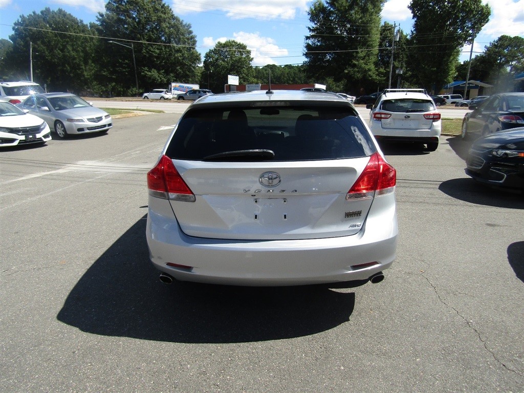 2010 Toyota Venza photo 6