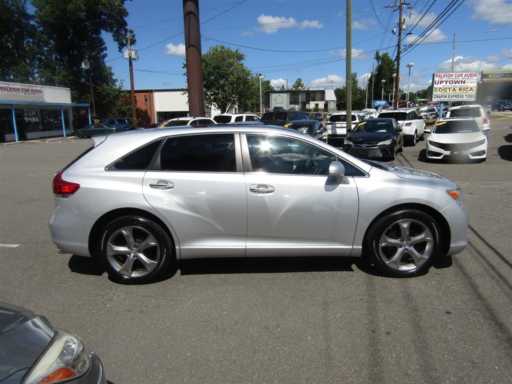 2010 Toyota Venza photo 8