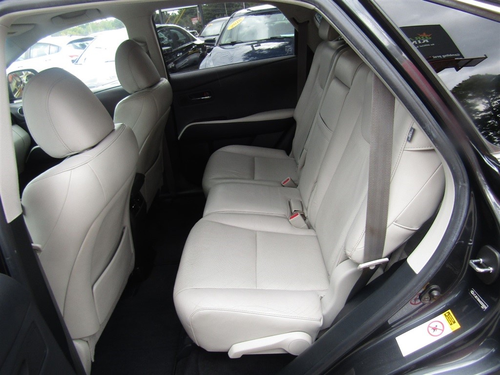 2010 Lexus RX 450h AWD photo 16