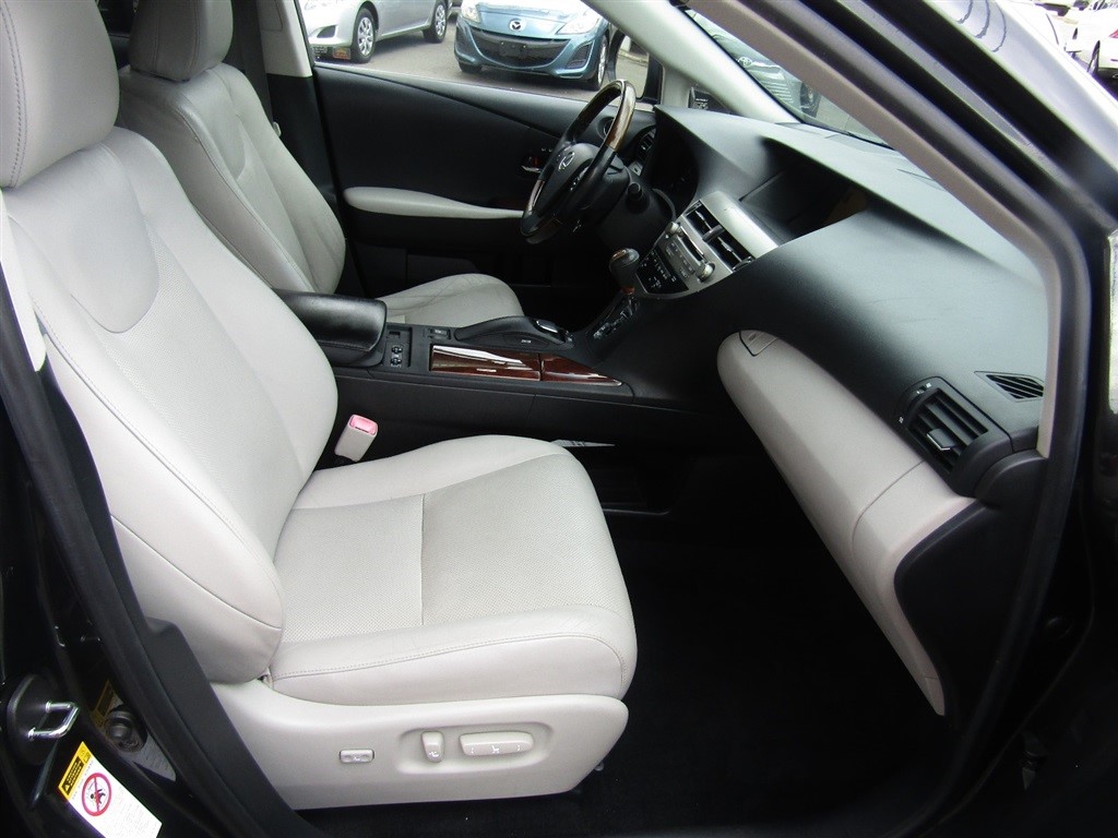 2010 Lexus RX 450h AWD photo 18