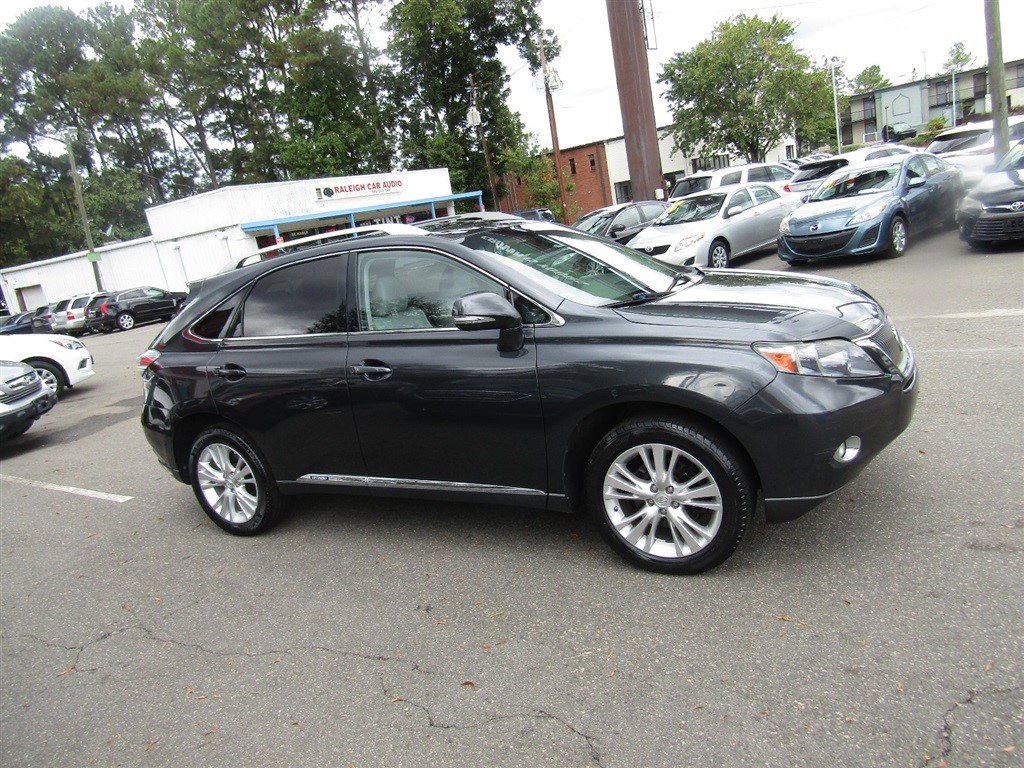 2010 Lexus RX 450h AWD photo 8