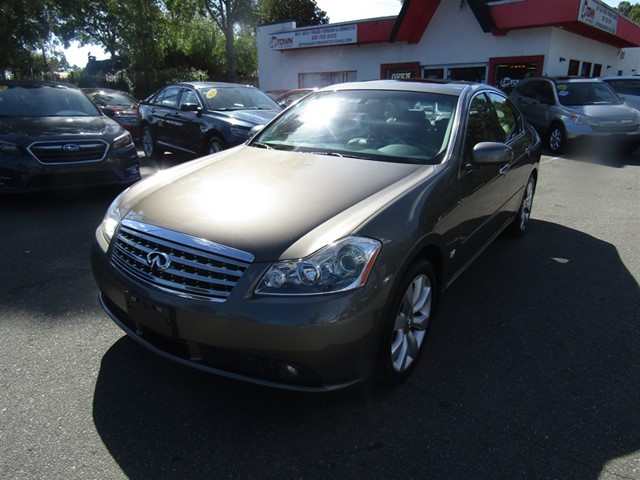 Infiniti M 35 Sedan in Raleigh