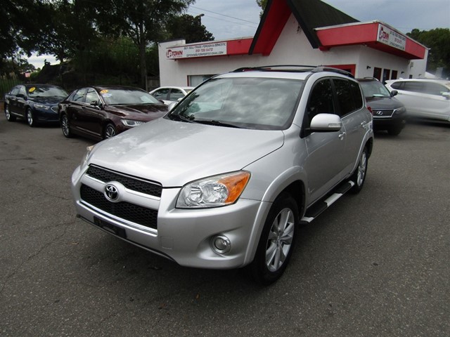Toyota RAV4 Limited I4 2WD in Raleigh