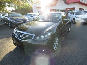 Picture of a 2008 Infiniti M 35 Sedan
