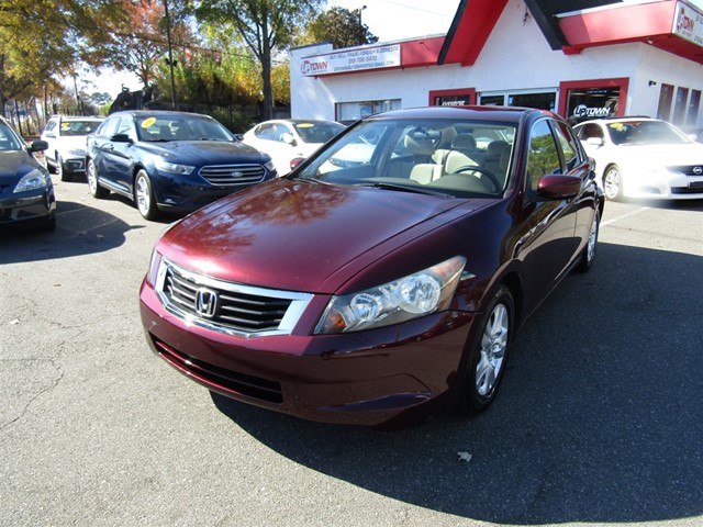 Honda Accord LX-P Sedan AT in Raleigh