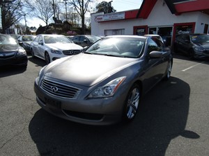 Picture of a 2008 Infiniti G37 Journey