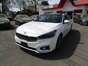 Picture of a 2017 Kia Cadenza Limited