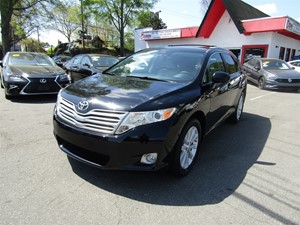 Picture of a 2012 Toyota Venza LE I4 AWD