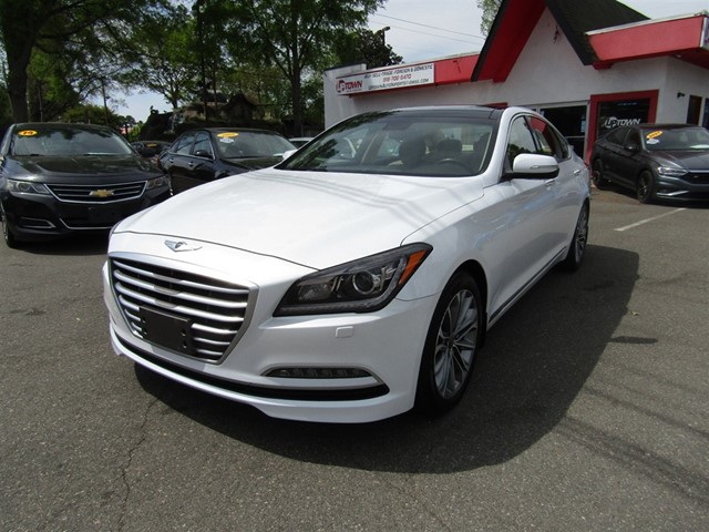 Hyundai Genesis 3.8L in Raleigh