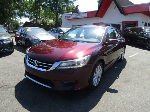 Honda Accord Touring V6 Sedan in Raleigh