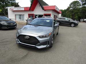 Picture of a 2020 Hyundai Veloster 2.0 Premium 6A