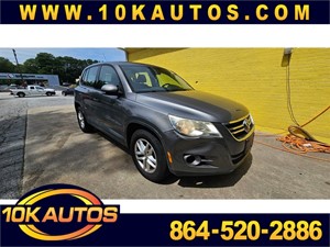 Picture of a 2011 Volkswagen Tiguan S