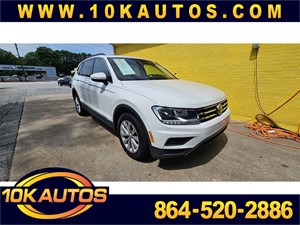 Picture of a 2018 Volkswagen Tiguan SE 4Motion AWD