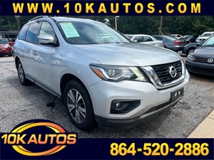 Picture of a 2018 Nissan Pathfinder SV 4WD