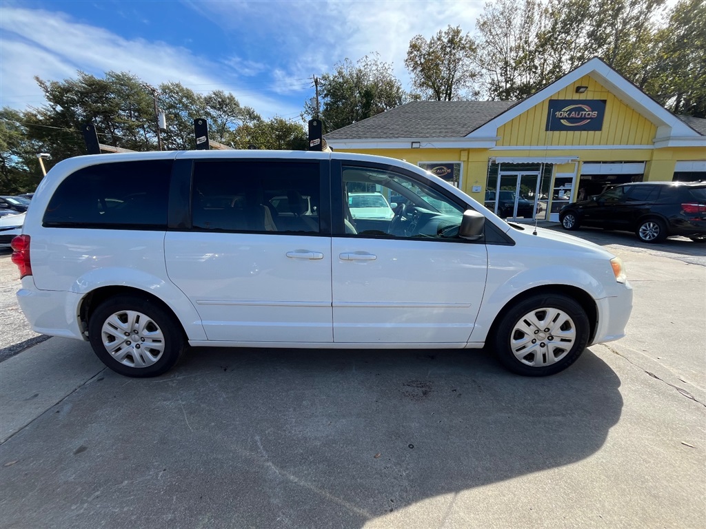 2013 Dodge Grand Caravan SE's photo