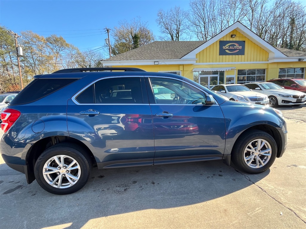 2016 Chevrolet Equinox LT's photo