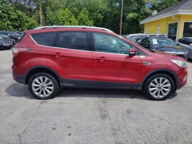 2017 Ford Escape Titanium 4WD's photo