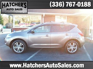 Picture of a 2010 Nissan Murano LE